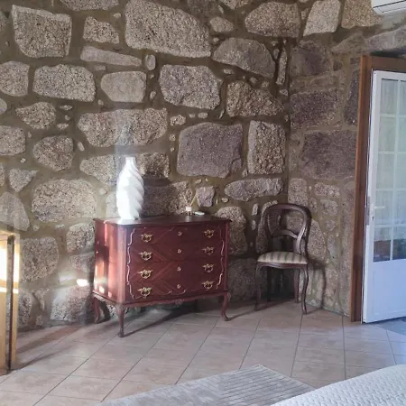 Burgo Das Formigas Tatil parkı *